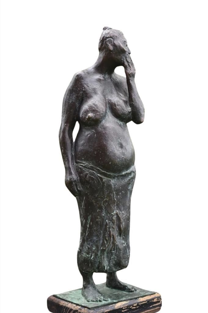 Mujer con la mano en la cara, obra de Francisco Zúñiga (1980)